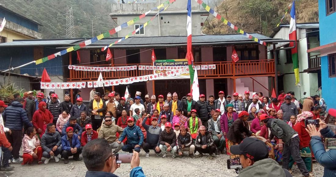 दोलखामा नेकपाको संगठन विस्तार आक्रामक: लामाबगरबाट ४० भन्दा बढी नेता-कार्यकर्ता पार्टी प्रवेश