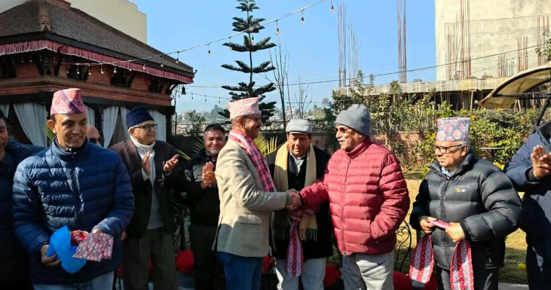 नेकपा एमालेका प्रभावशाली नेता होम पाठक नेकपामा प्रवेश